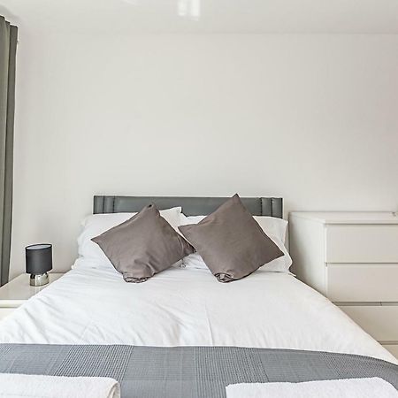 לונדון Modern Apartment Canary Wharf מראה חיצוני תמונה